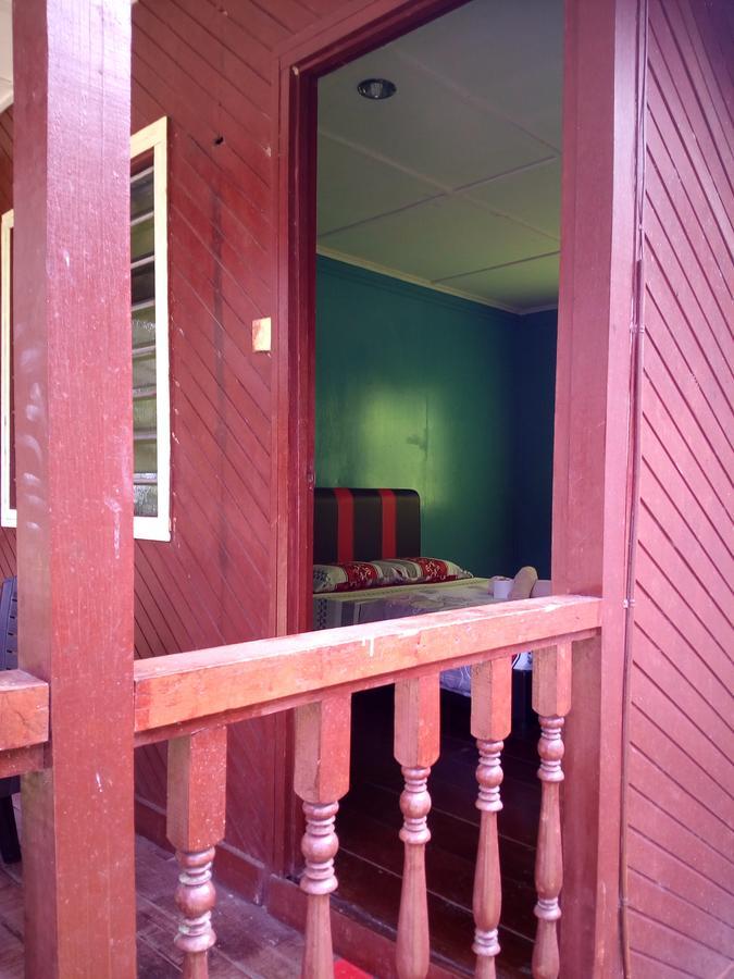 Mahseer Chalet Villa Kuala Tahan Exteriör bild
